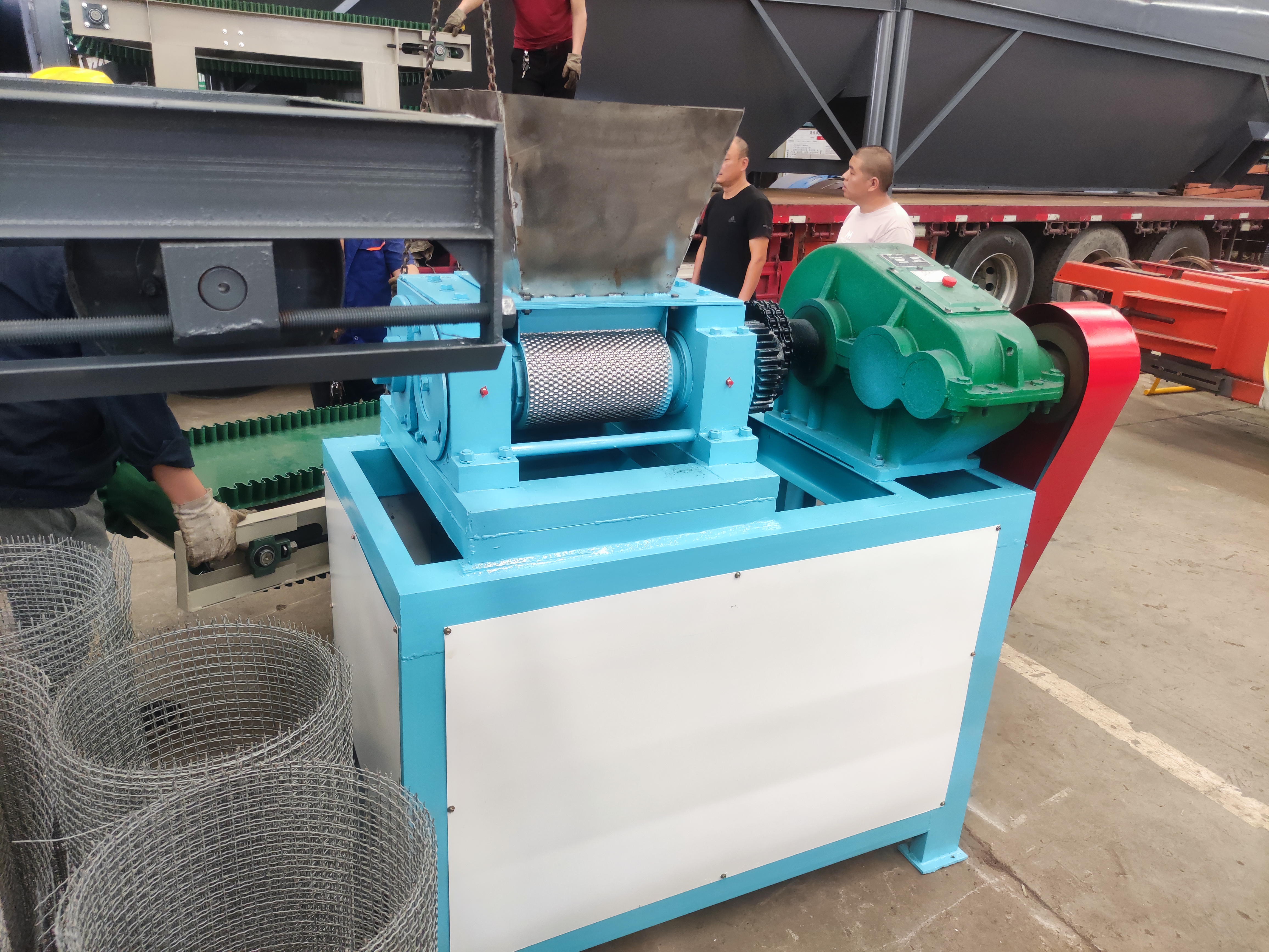 擠壓造粒機的優(yōu)勢在哪里？(圖1)